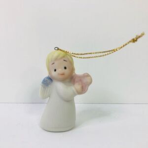 vintage homco angel ornament blonde hair with harp blue wings 2 1/4 inches